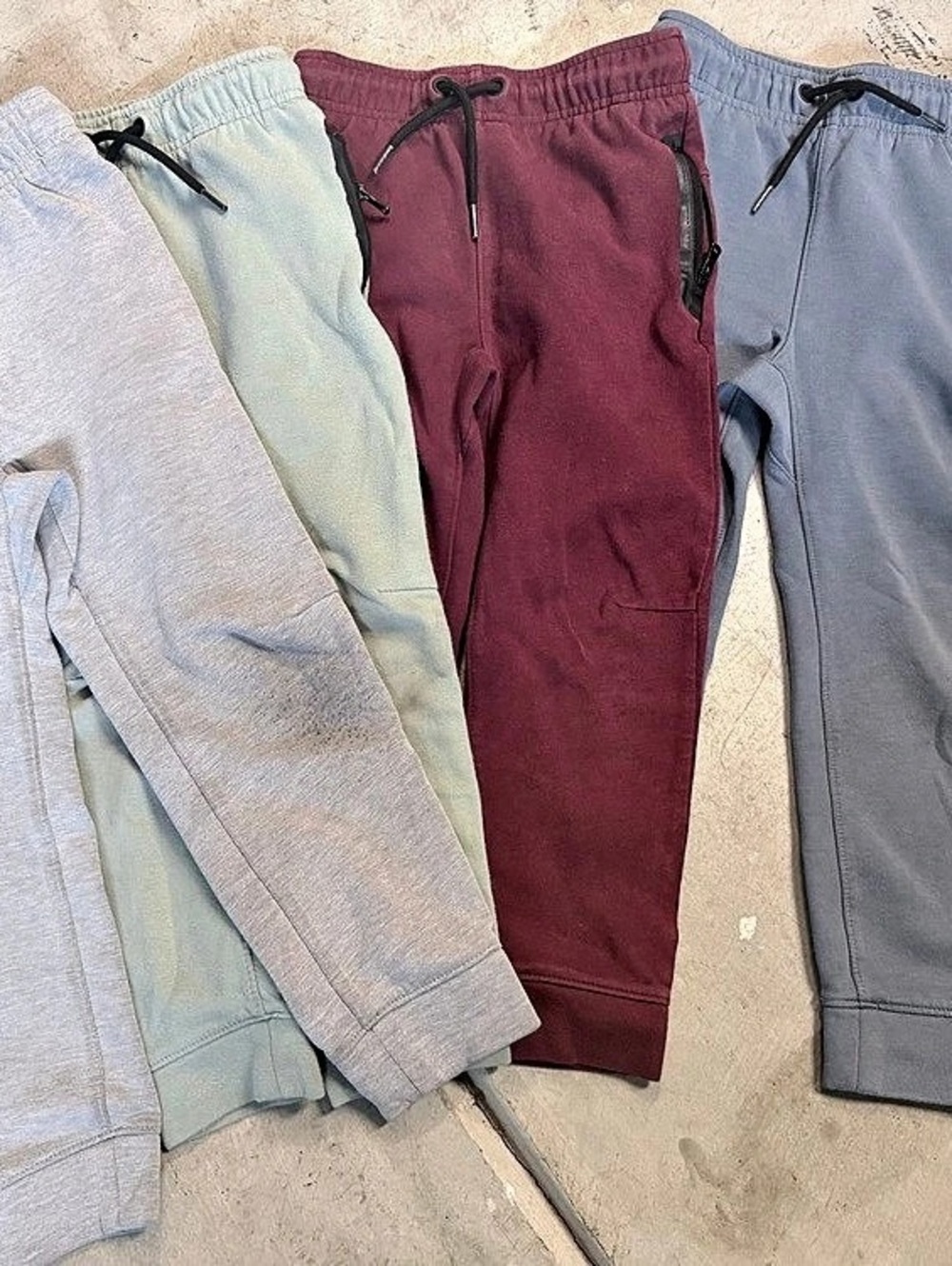 Old Navy Performance  Dynamic Fleece Jogger Pants Kids Jogger Pants 4-Pack